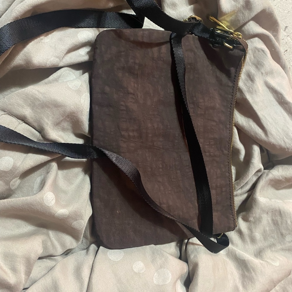 Kipling Brown Shoulder Bag with Black and Gold Details - Picture 4 of 4